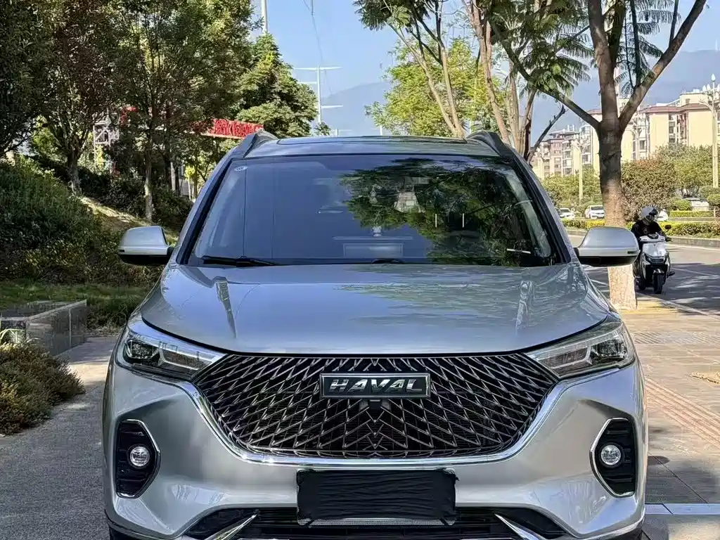 HAVAL M6 2023款 PLUS 1.5T 手动豪华智联型 купить на сайте DeffCars
