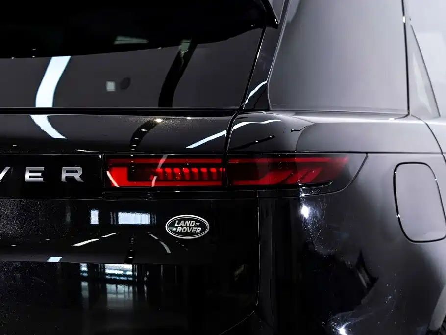 Range Rover Sport 2023 360PS S купить на сайте DeffCars