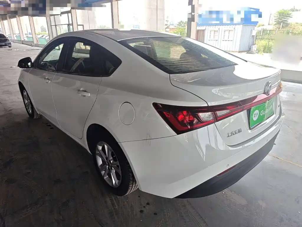 MG Motor GT 2016 1.5L Automatic Value Deluxe Edition купить на сайте DeffCars