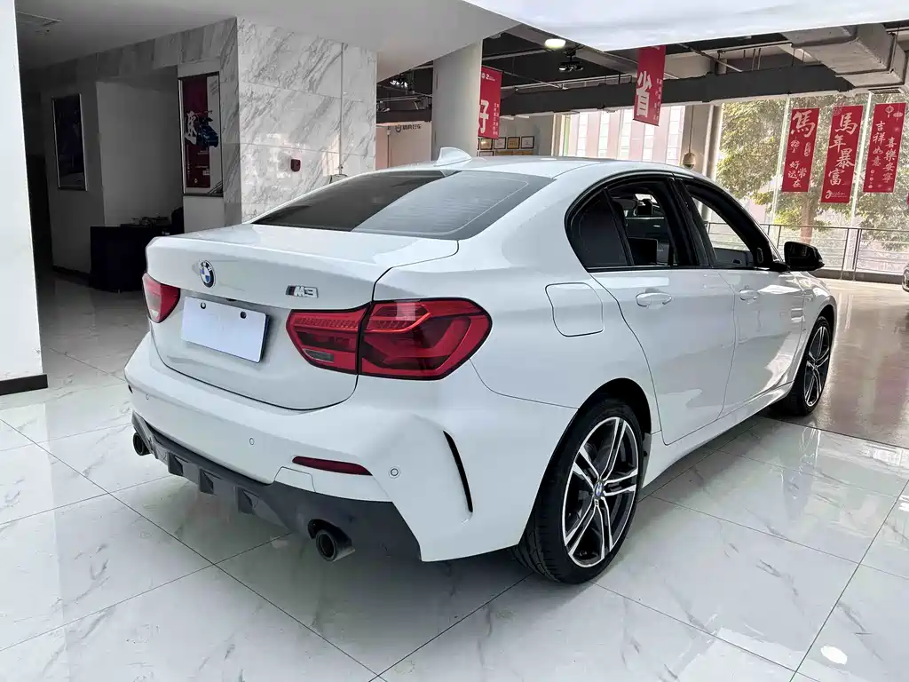 BMW 1 Series 2021 facelift 125i M Sports Night Edition купить на сайте DeffCars