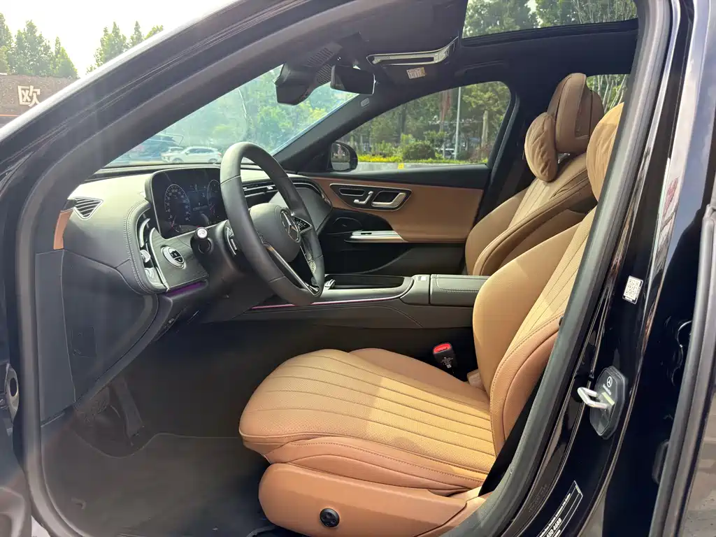 Mercedes-Benz E-Class 2026 E 260 L Classic Edition купить на сайте DeffCars