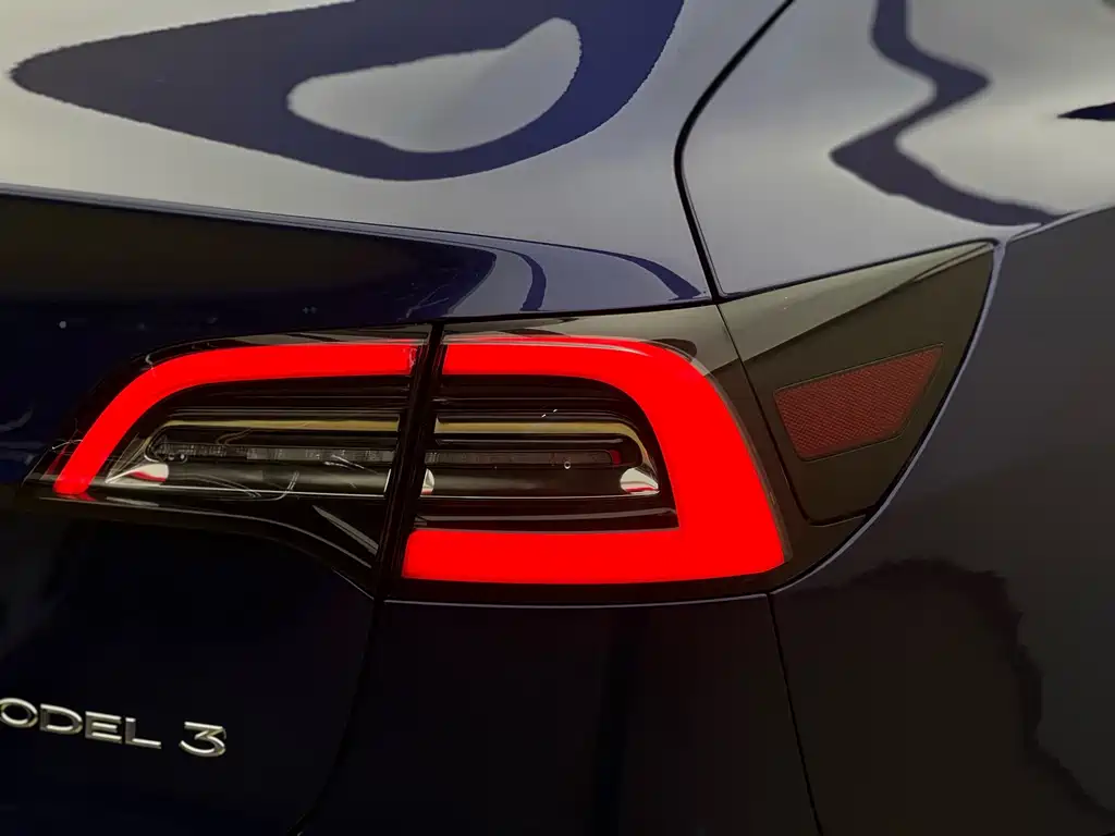 Model 3 2019款 标准续航后驱升级版 купить на сайте DeffCars