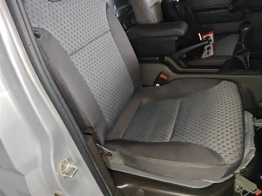 Wuling Rongguang new card 2021 1.8L basic single row dual rear wheel LJ479Q6 купить на сайте DeffCars