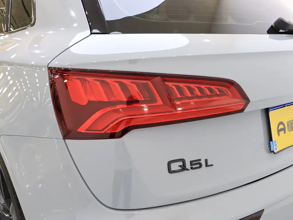 Audi Q5L 2020 45 TFSI exclusive fashion model купить на сайте DeffCars