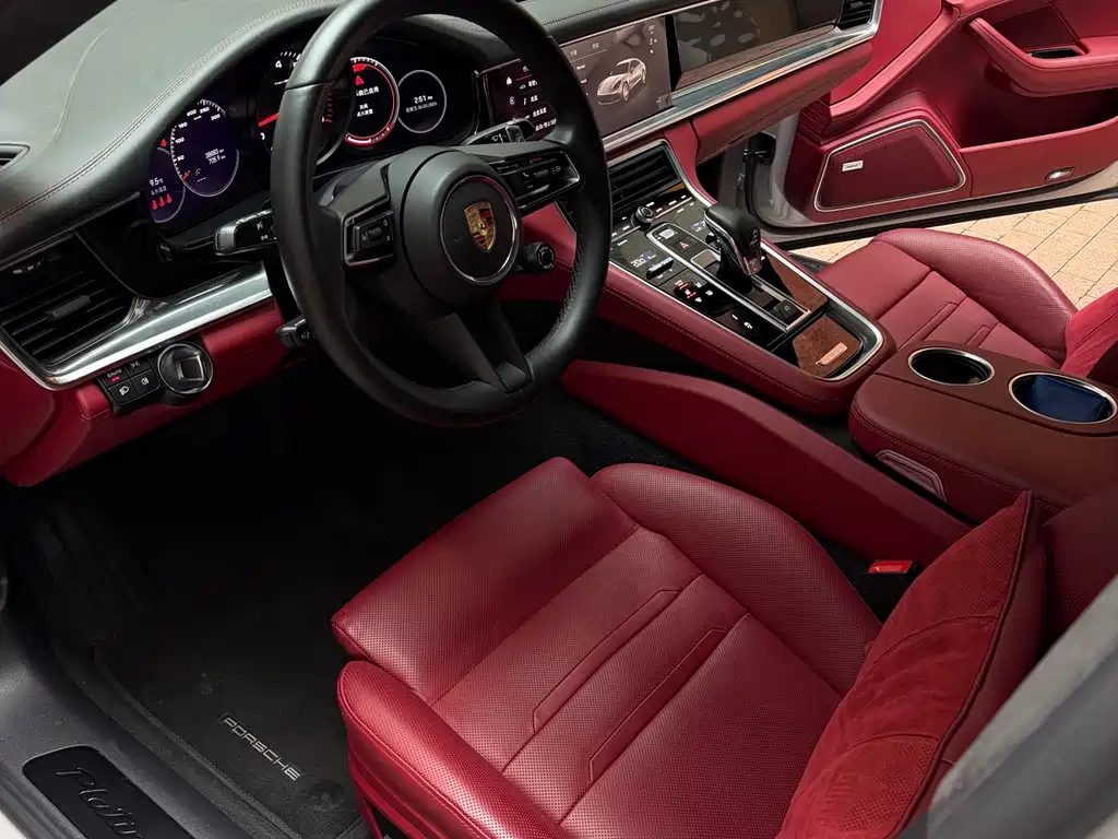 Panamera 2023 Panamera 2.9T Platinum Edition купить на сайте DeffCars
