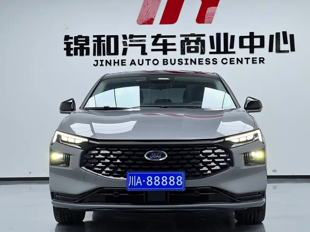 Mondeo 2023 EcoBoost 245 Luxury купить на сайте DeffCars