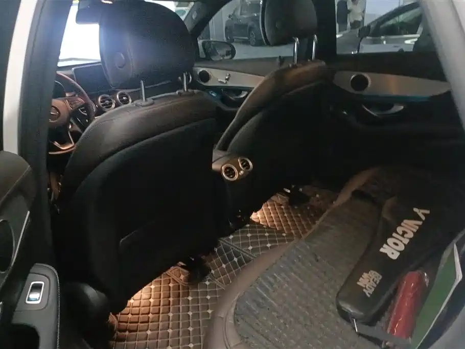 Mercedes-Benz GLC 2019 GLC 200 L 4MATIC купить на сайте DeffCars