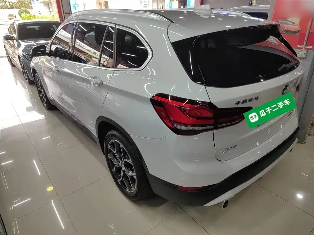 BMW X1 2022 sDrive25Li Leading Model купить на сайте DeffCars