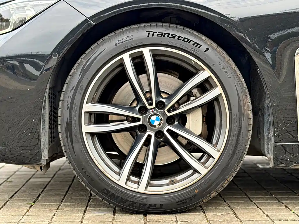 BMW 7 Series 2021 730Li M Sports Package купить на сайте DeffCars