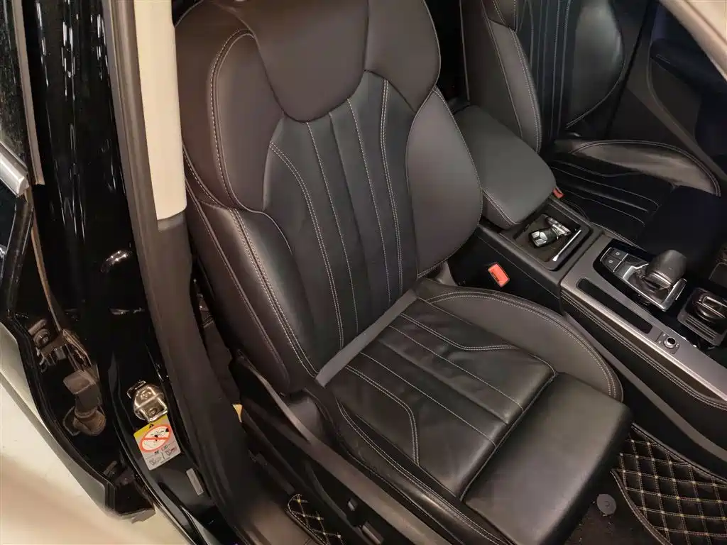 Audi Q5L 2022 40T luxury and dynamic model купить на сайте DeffCars