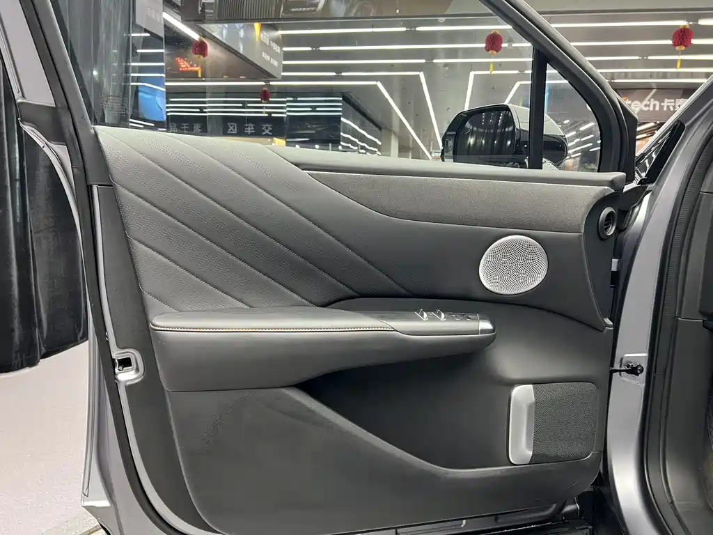 Changan Qiyuan E07 2025 pure electric four-wheel drive 90kWh Dacheng version купить на сайте DeffCars