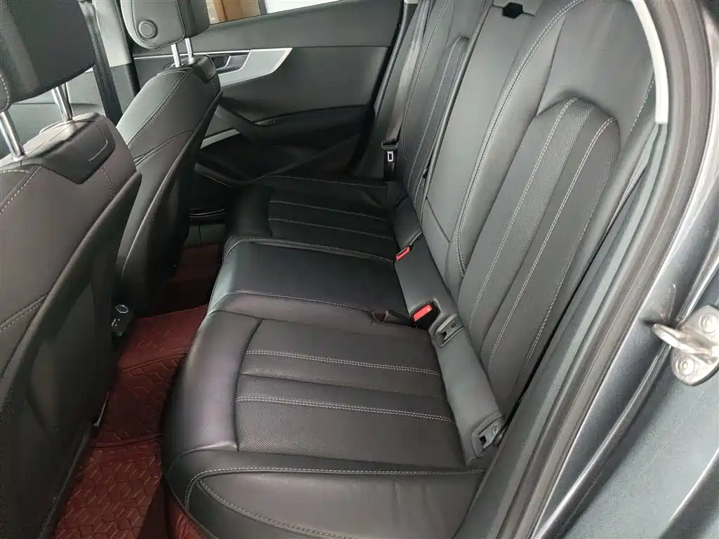 Audi A4L 2022 40 TFSI Fashionable and Dynamic купить на сайте DeffCars