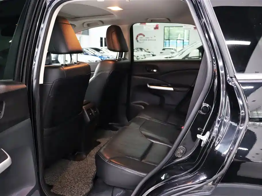 Honda CR-V 2015 2.4L two-wheel drive luxury version купить на сайте DeffCars