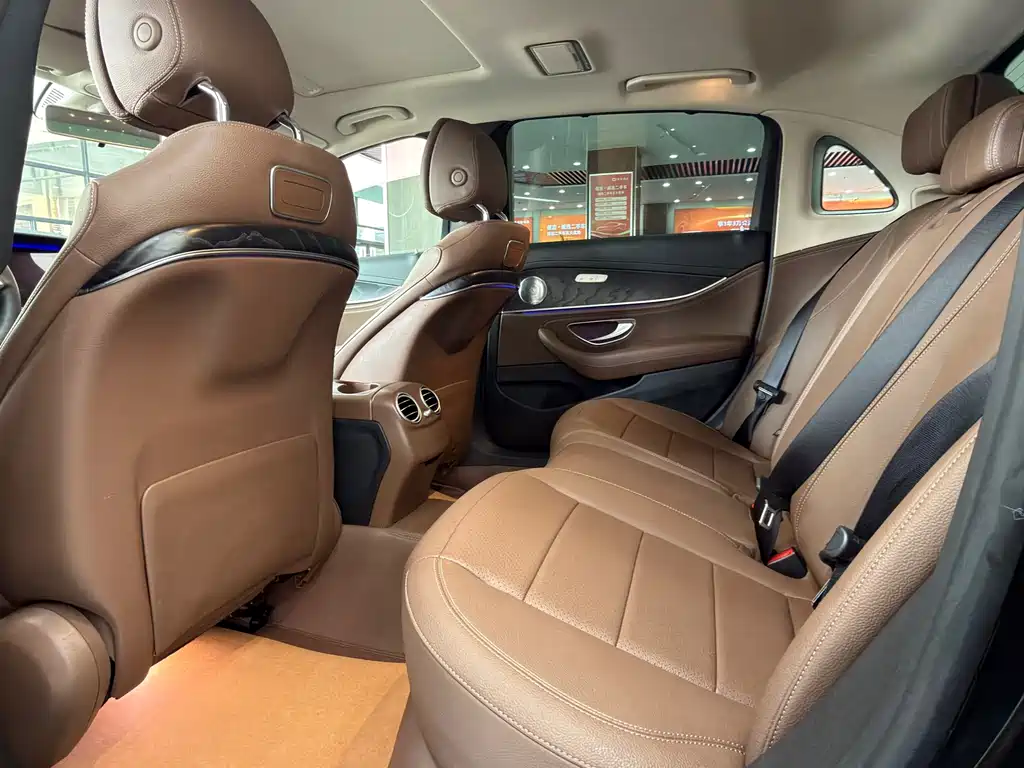 Mercedes-Benz E-Class 2018 E 200 L Sports купить на сайте DeffCars