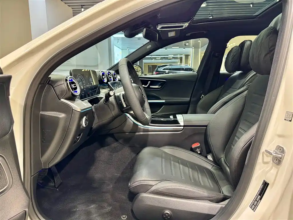 Mercedes-Benz C-Class 2025 facelift C 260 L sports version купить на сайте DeffCars