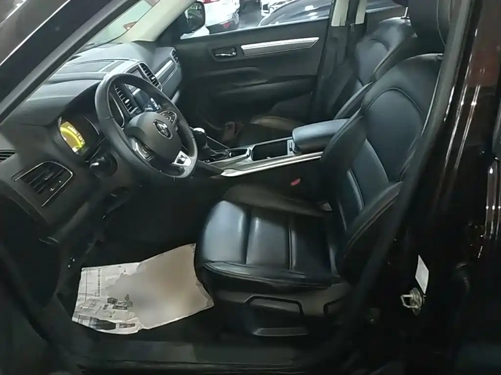 Koleos 2018 2.0L two-wheel drive leading version купить на сайте DeffCars