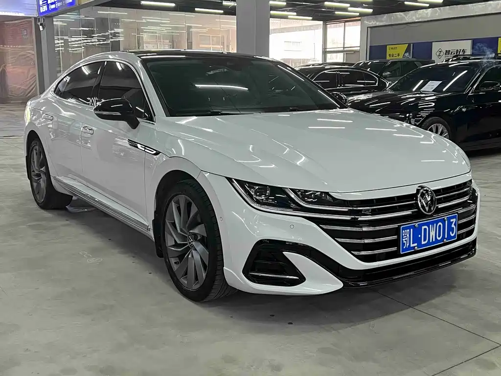 FAW-Volkswagen CC 2023 380TSI eye-catching version купить на сайте DeffCars