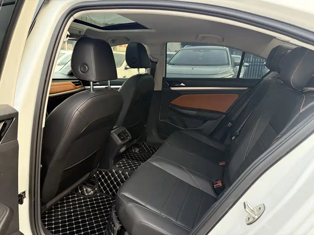 Bora 2023 200TSI DSG Changxing Edition купить на сайте DeffCars