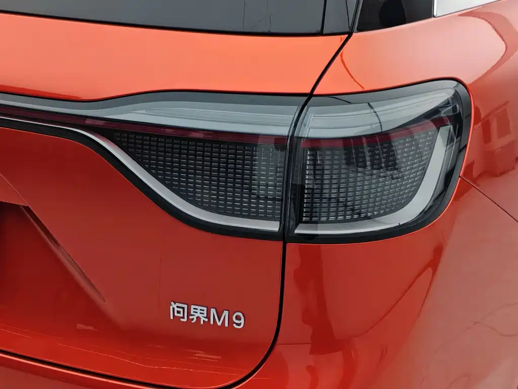 Wenjie M9 2024 extended range Ultra version 42kWh 6-seater version купить на сайте DeffCars