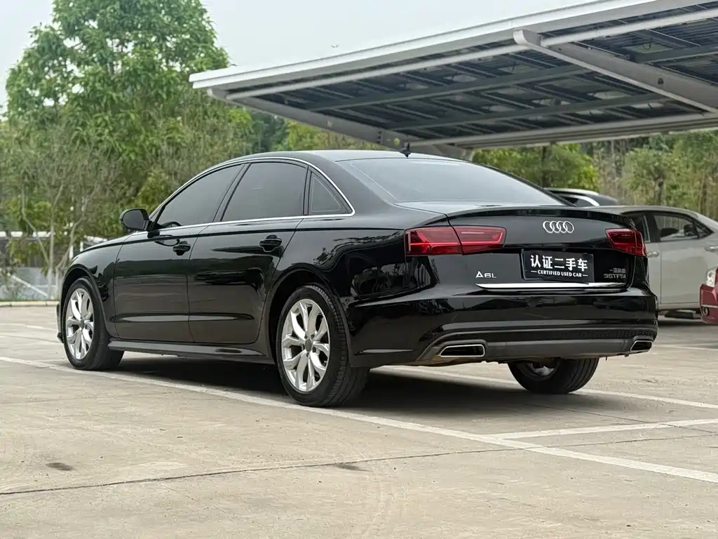 Audi A6L 2018 30th Anniversary Model 35 TFSI Fashion Model купить на сайте DeffCars