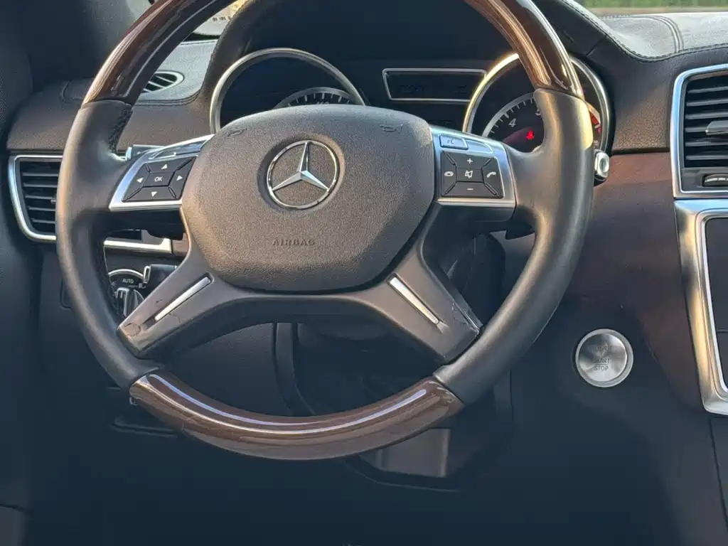 Mercedes-Benz GL-Class 2013 GL 500 4MATIC купить на сайте DeffCars