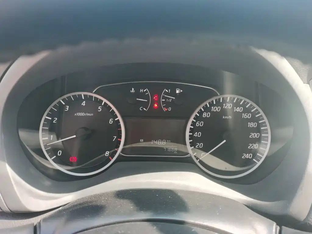 Sylphy 2019 Classic 1.6XL Manual Deluxe Edition купить на сайте DeffCars