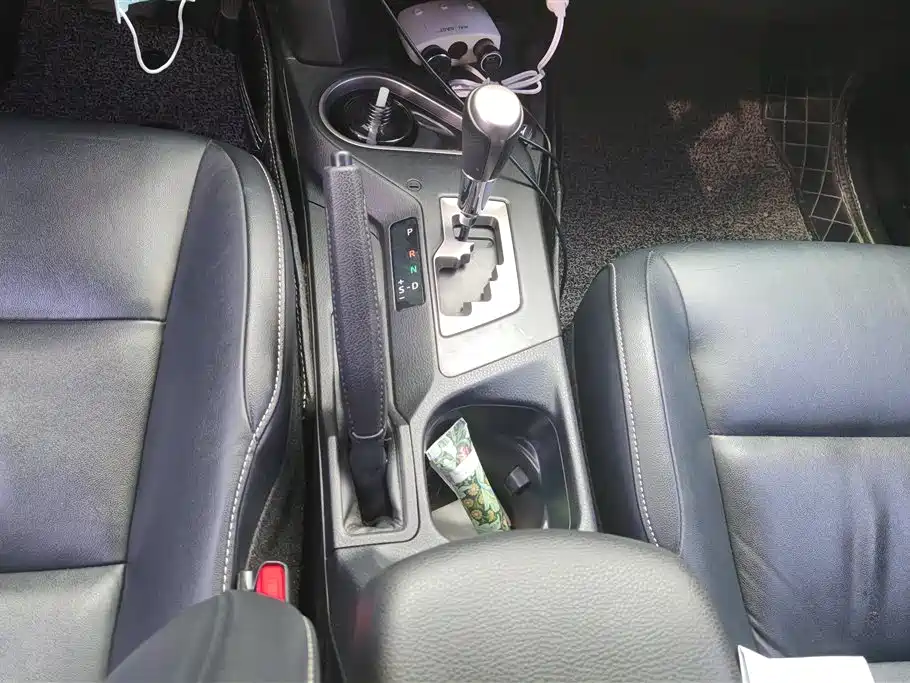 RAV4 Rongfang 2018 2.5L automatic four-wheel drive Elite i version купить на сайте DeffCars
