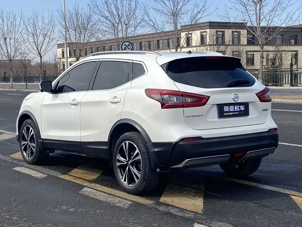 Qashqai 2022 2.0L CVT XV Prem Deluxe Edition купить на сайте DeffCars