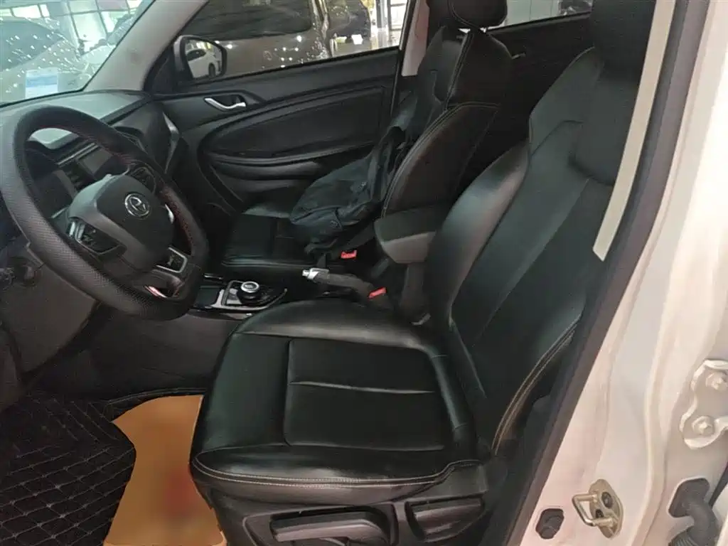 Yizhi EX5 2018 Yuedong type купить на сайте DeffCars