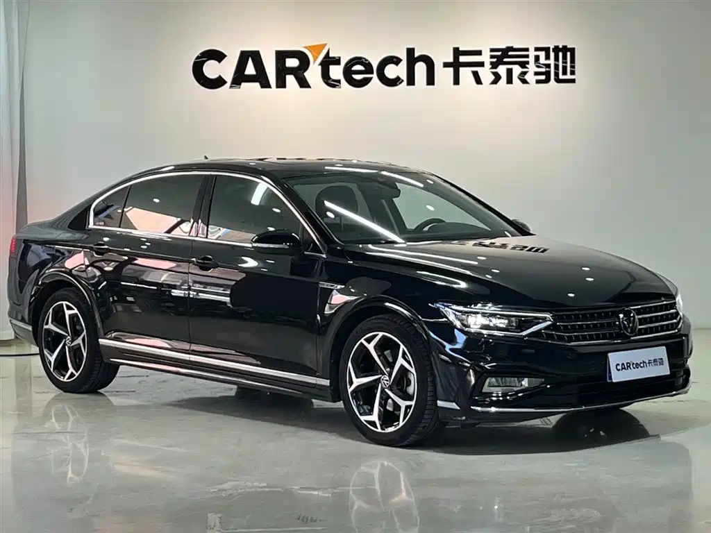 Magotan 2023 2 million commemorative edition 330TSI DSG luxury model купить на сайте DeffCars