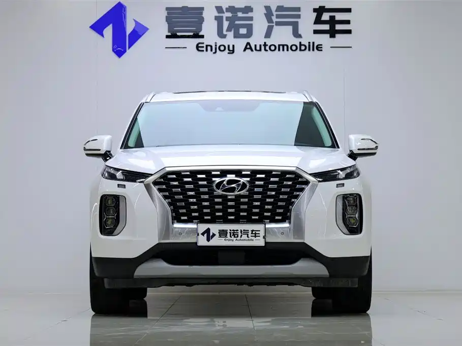 Paristi 2021 3.5L automatic four-wheel drive GLS купить на сайте DeffCars