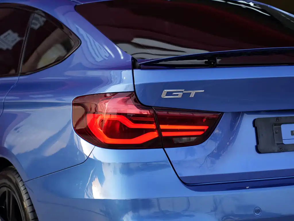 BMW 3 Series GT 2019 320i M Sports Night Edition купить на сайте DeffCars
