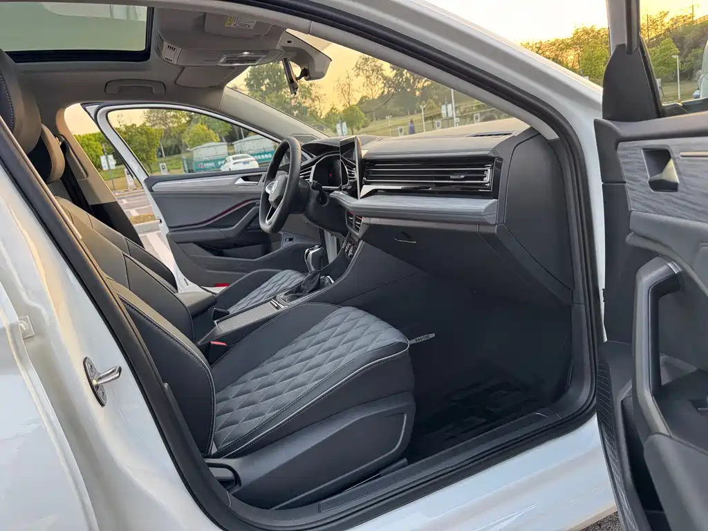 Sagitar 2025 300TSI DSG Super Edition купить на сайте DeffCars