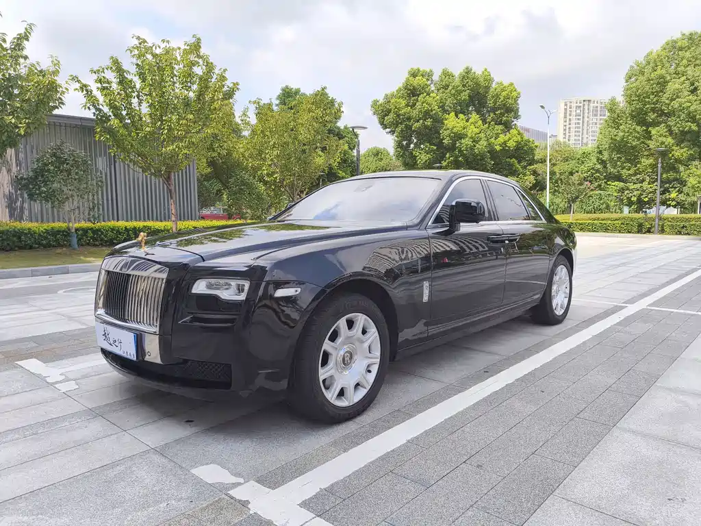 Ghost 2010 6.6T Standard Edition купить на сайте DeffCars