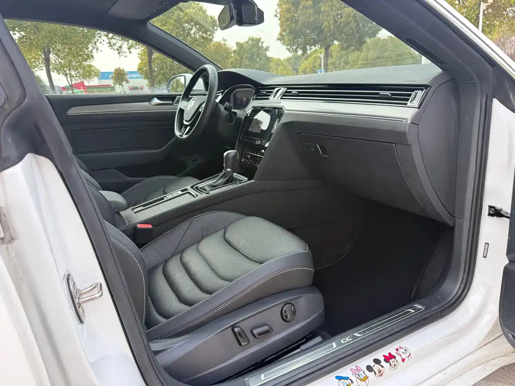 FAW-Volkswagen CC 2020 330TSI Charming Edition National VI купить на сайте DeffCars