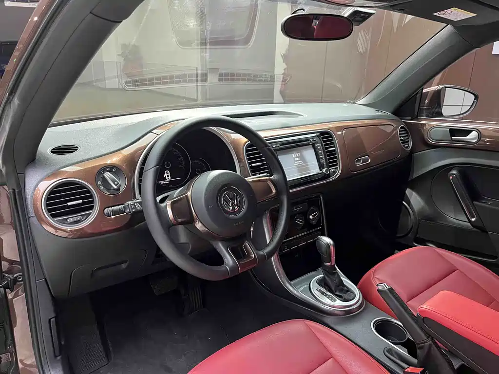 Beetle 2017 180TSI Yile Edition купить на сайте DeffCars