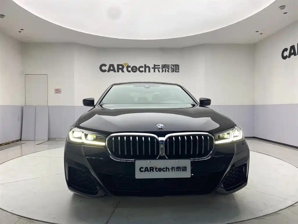 BMW 5 Series 2021 facelift 530Li leading M sports package купить на сайте DeffCars