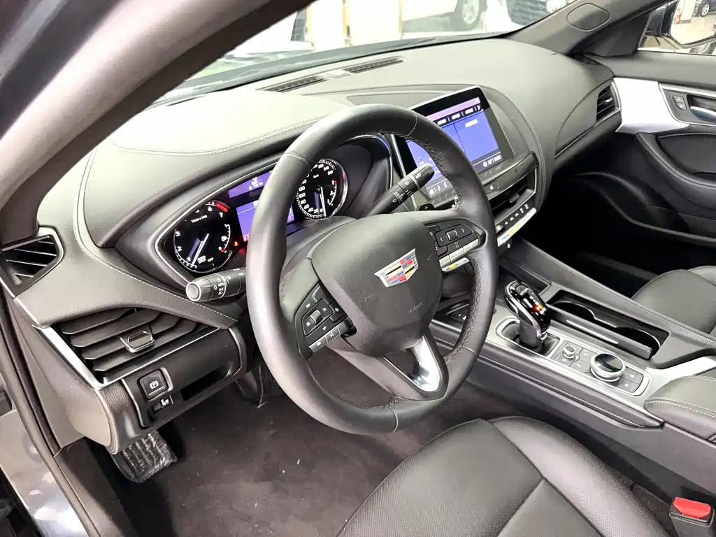 Cadillac CT5 2021 facelift 28T luxury model купить на сайте DeffCars