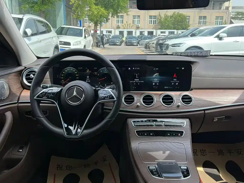 Mercedes-Benz E-Class 2022 E 300 L Luxury Model купить на сайте DeffCars