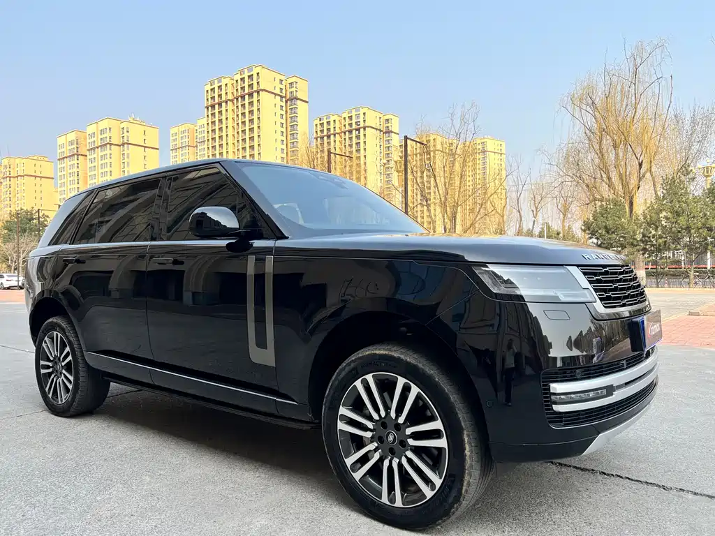 Range Rover 2024 3.0 L6 400PS Extended Edition купить на сайте DeffCars