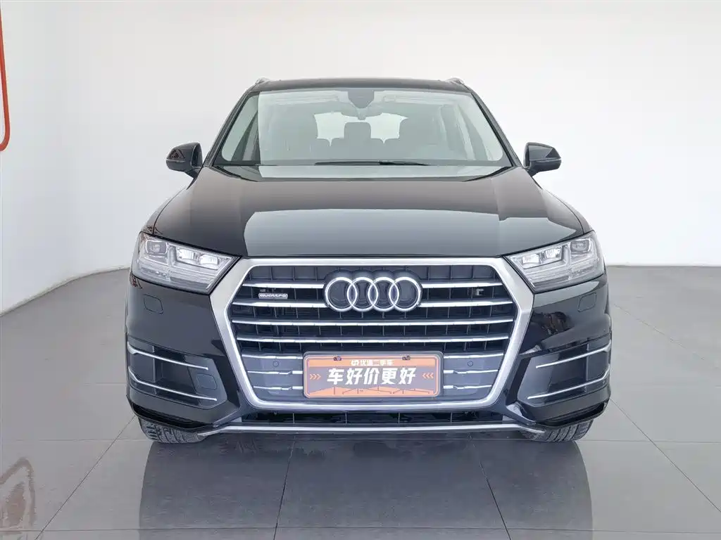 Audi Q7 2019 45 TFSI Comfort купить на сайте DeffCars