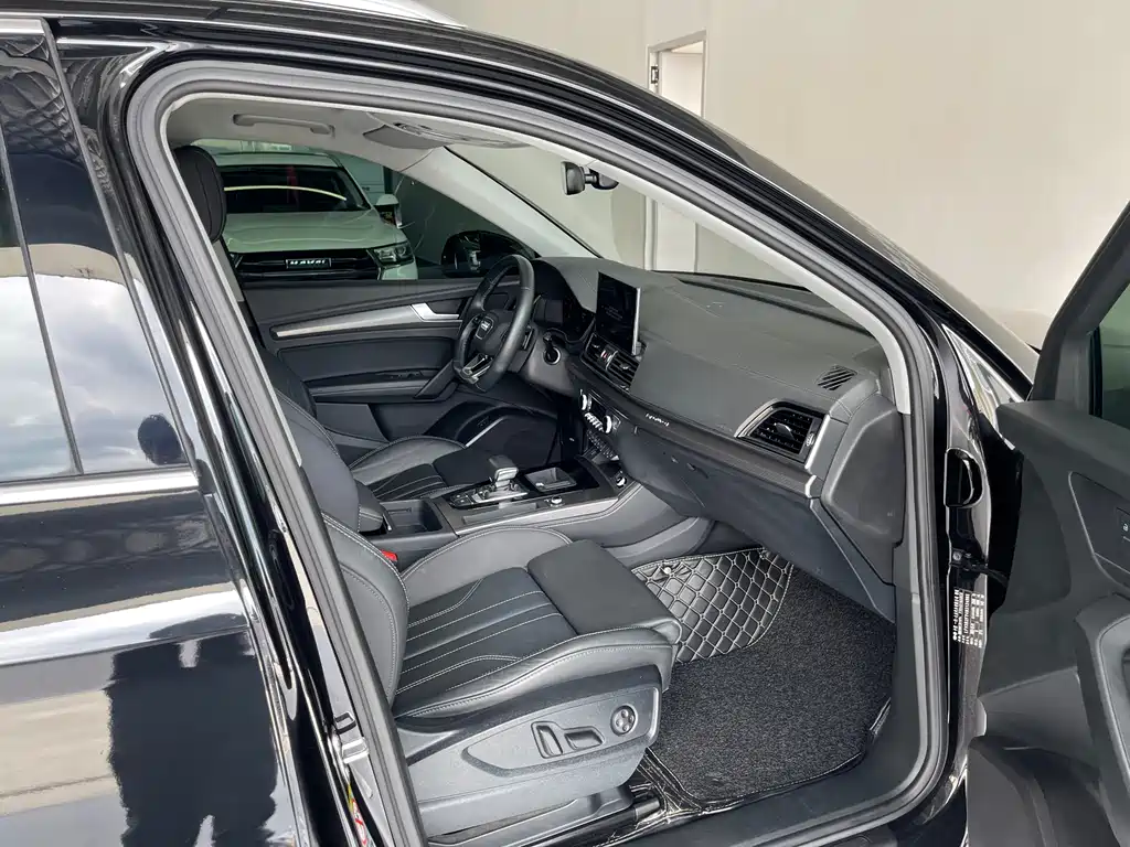 Audi Q5L 2022 Modified 40T Luxury Dynamic Edition купить на сайте DeffCars