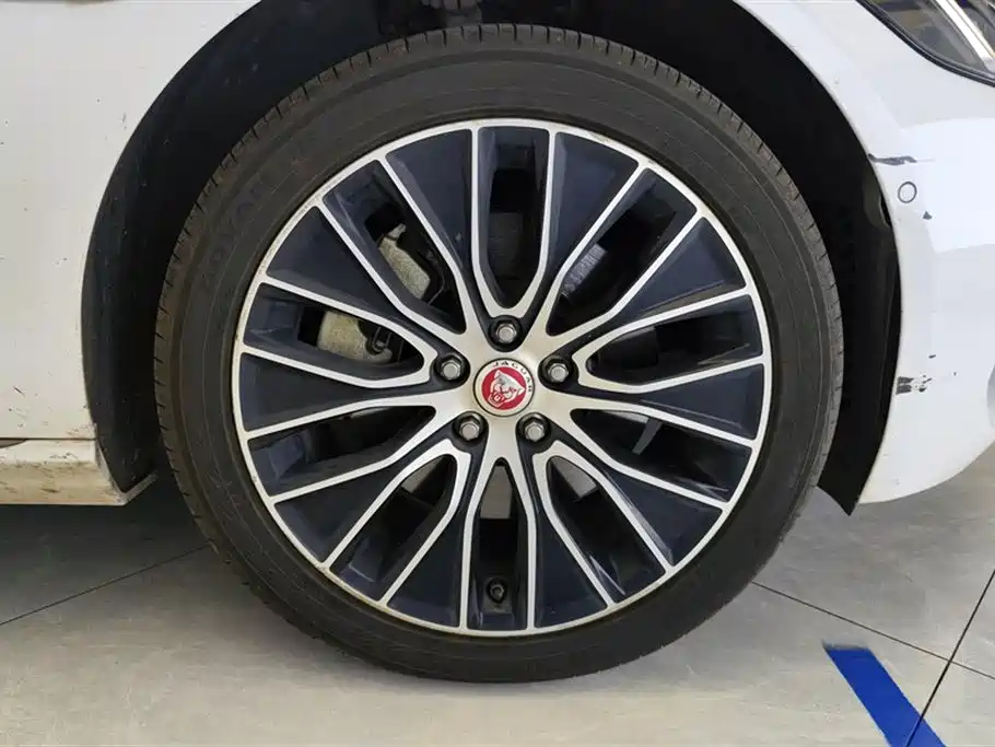 Jaguar XEL 2020 2.0T 200PS S Advanced and Elegant Edition купить на сайте DeffCars