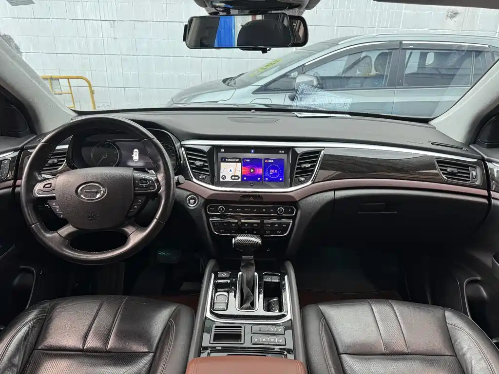 Trumpchi GS8 2017 320T 2WD Luxury Connected Edition (seven seats) купить на сайте DeffCars