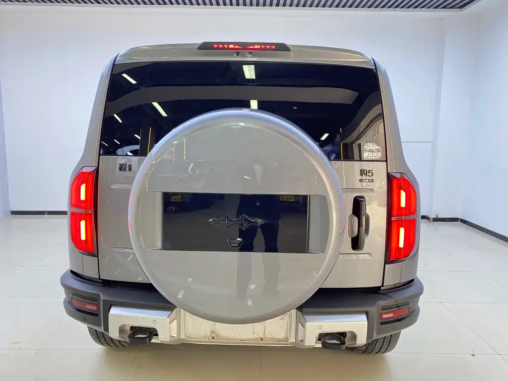 Leopard 5 2023 Yunnan flagship version купить на сайте DeffCars
