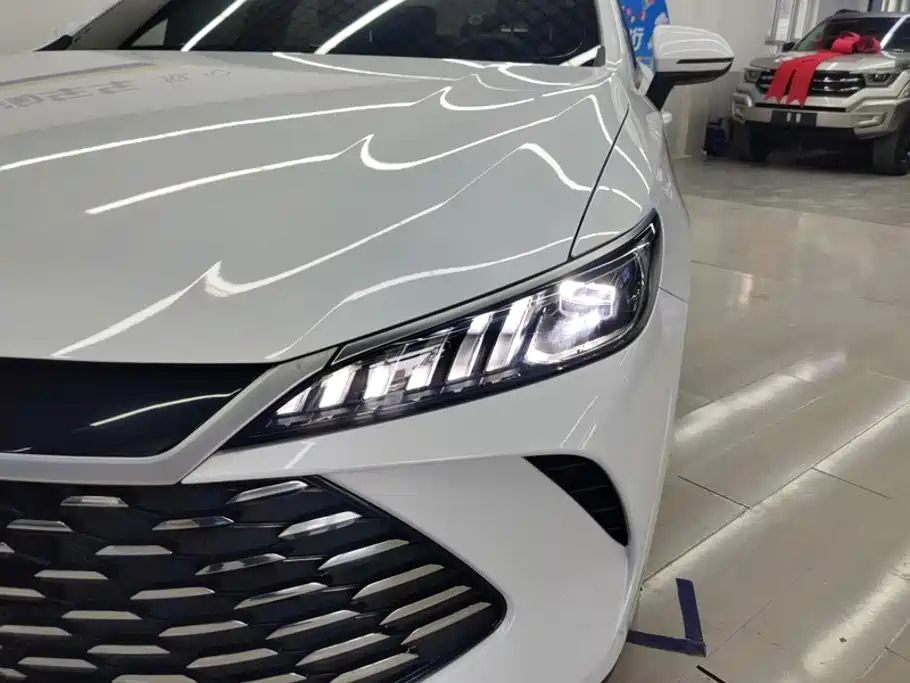 Qin PLUS 2025 DM-i smart driving version 55KM leading model купить на сайте DeffCars
