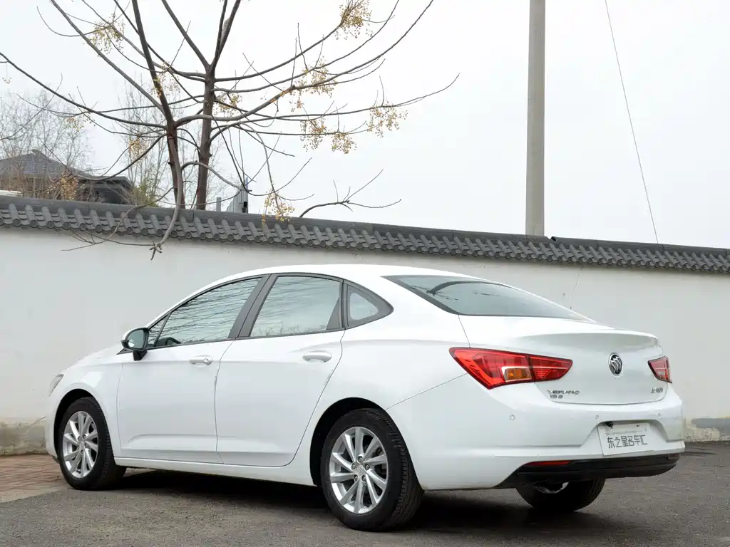Weilan 2017 Sedan 15S Automatic Enterprising купить на сайте DeffCars