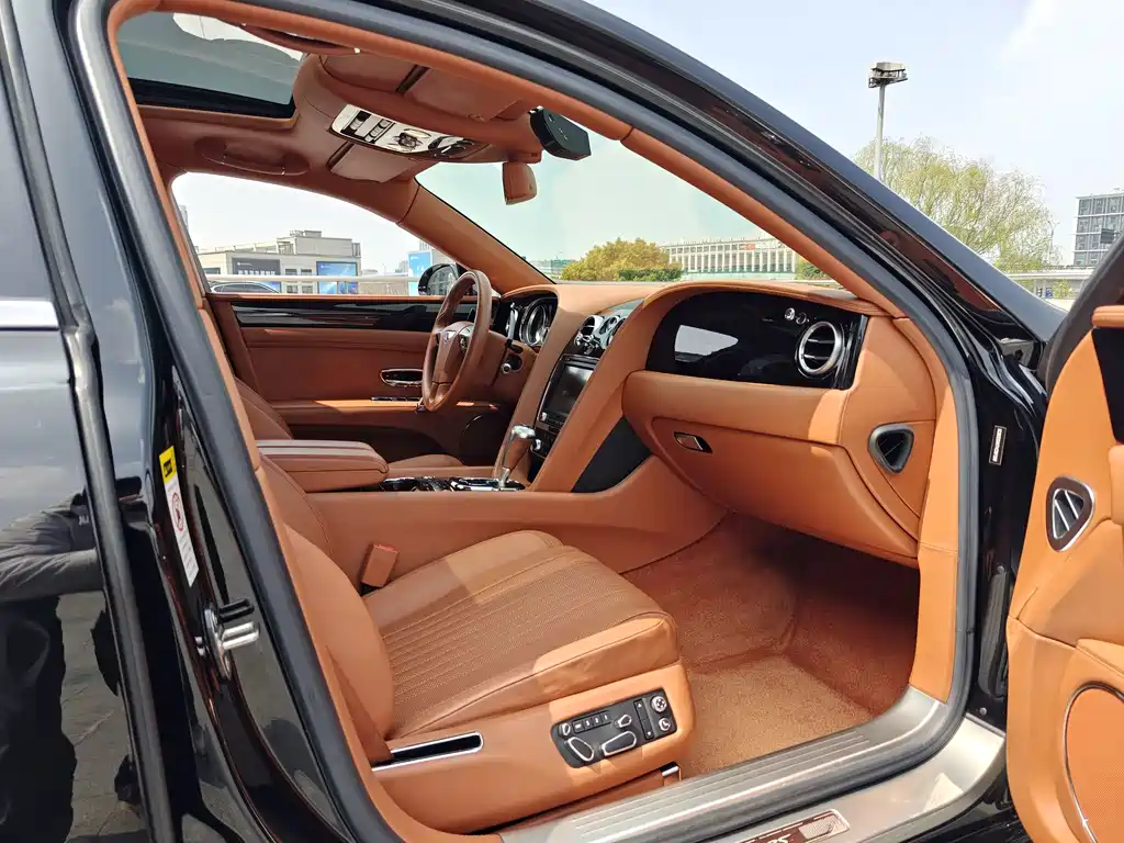Flying Spur 2017 4.0T V8 S Standard Edition купить на сайте DeffCars