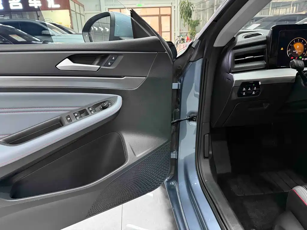 Lingdu 2023 Lingdu L 280TSI DSG spicy version купить на сайте DeffCars