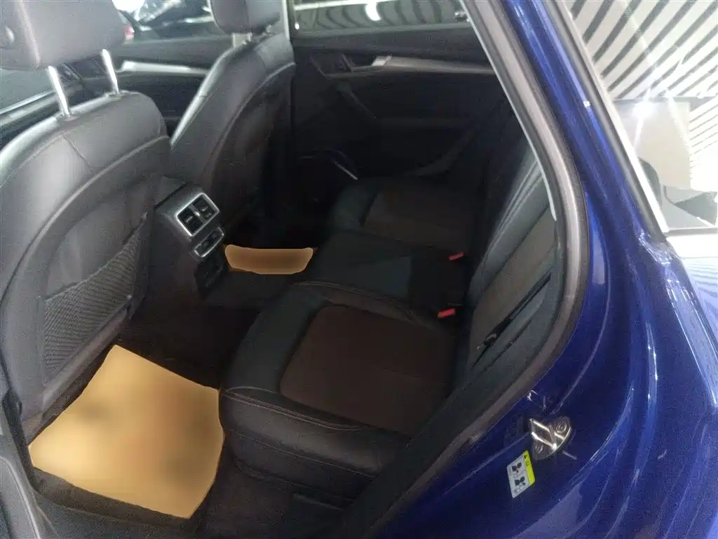 Audi Q5L 2018 45 TFSI Exclusive Fashion Type National V купить на сайте DeffCars